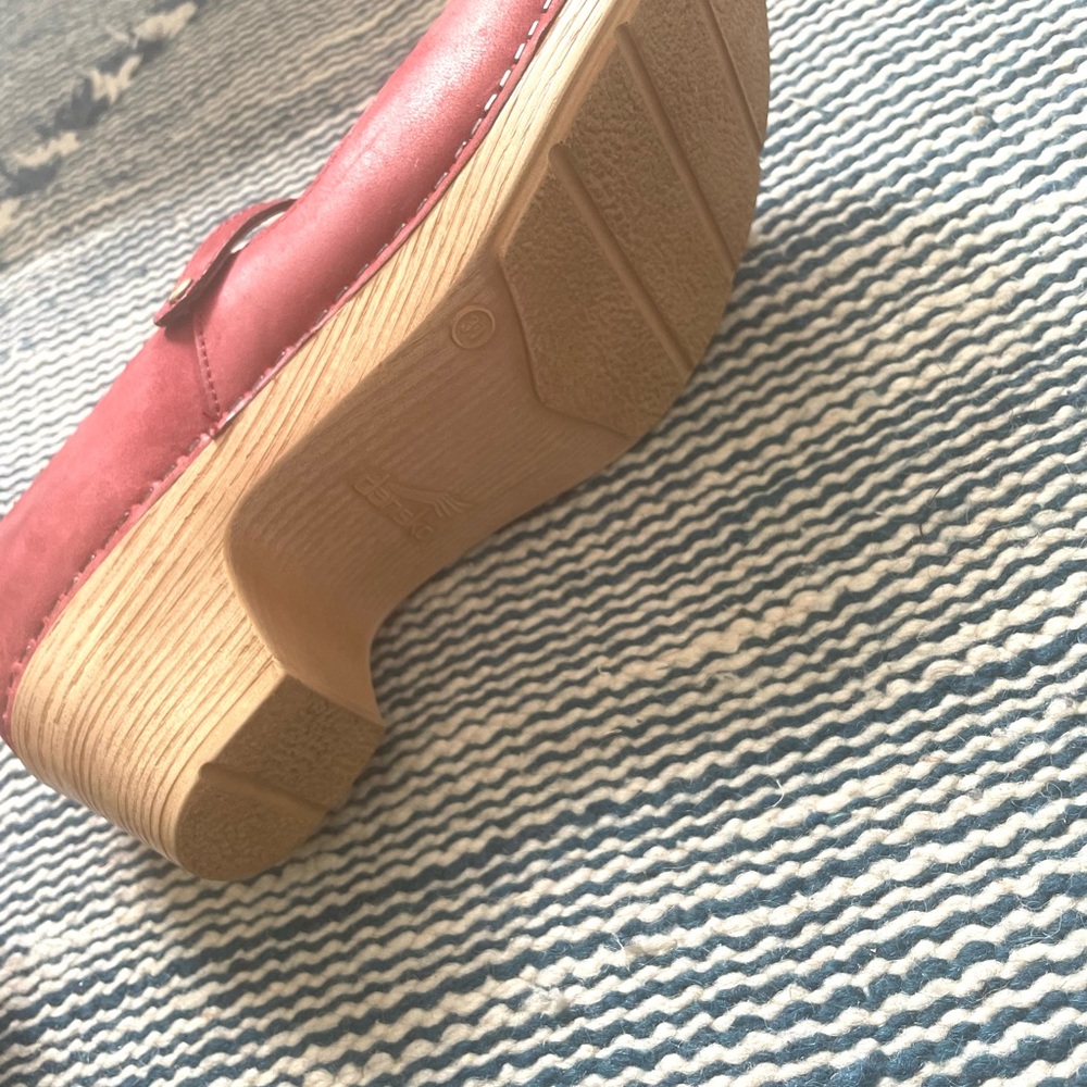 Clogs shoes